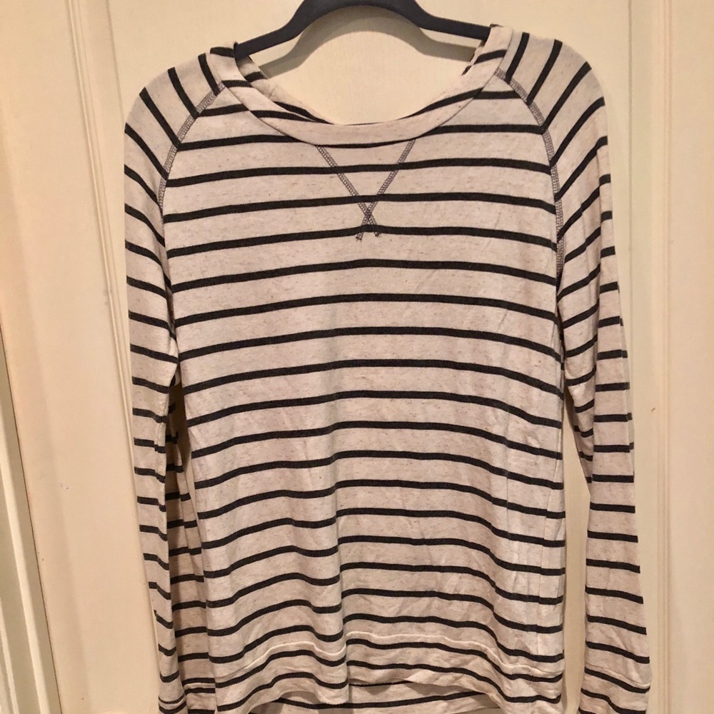 Comfy stripped crew neck